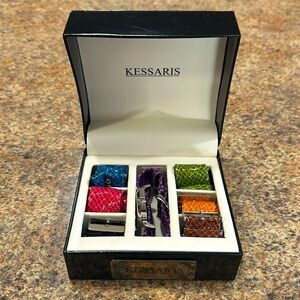 Kessaris Vintage Watch Lot 7 Interchangeable Color Bands In Various Colors